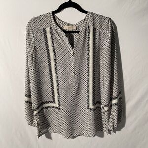 LOFT Black and White Geometric Blouse